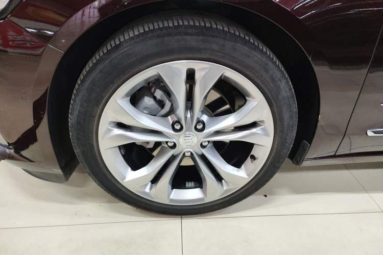 Used Buick LaCrosse 2021 Avenir Aivia Flagship Model
