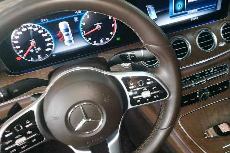 Used Mercedes-Benz E-Class 2019 Facelifted E 300 L Stylish Version
