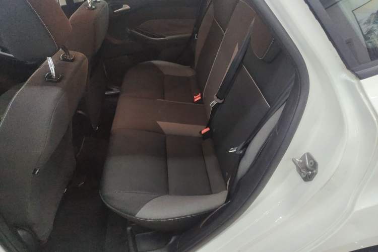 Used Ford Focus 2012 Hatchback 1.6L Automatic Comfort Model
