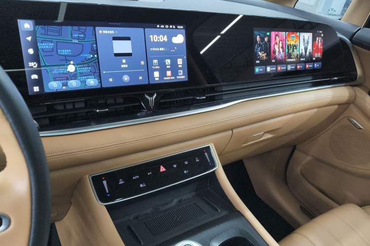 Used VOYAH Dream 2024 PHEV Extended-Range Premium Edition
