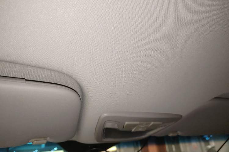 Used Baojun 510 2017 1.5L Automatic Fashion Model