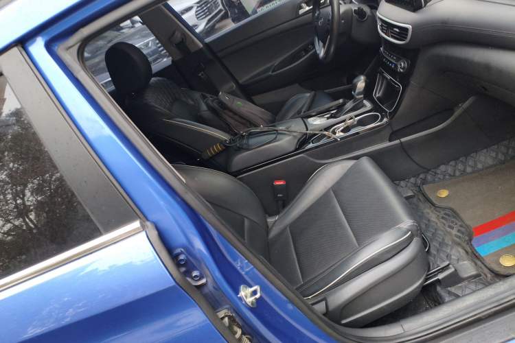 Used Hyundai Tucson 2019 280TGDi Dual-Clutch Two-Wheel Drive Fashion Edition China V Standard