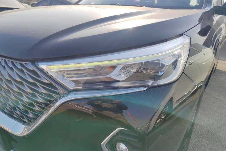 Used Haval M6 2021 PLUS 1.5T Manual Luxury Smart Connectivity Model
