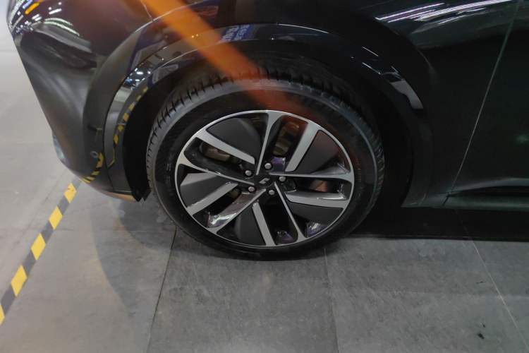 Used Li Auto L9 2024 Ultra Model
