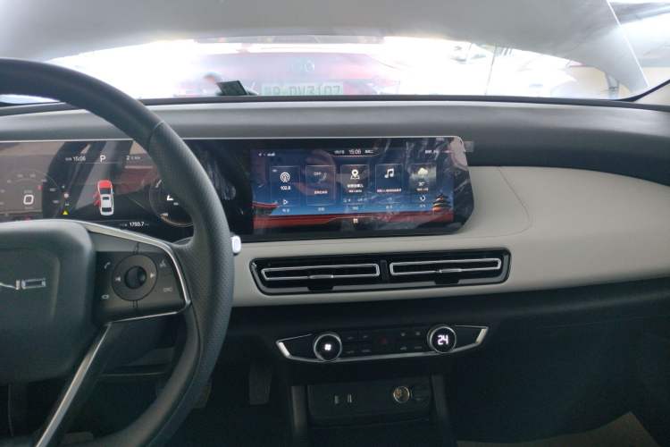 Used BAIC Beijing EU5 PLUS 2024 R600 Premium Travel Edition