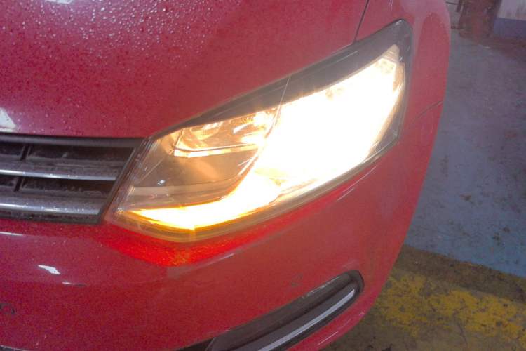 Used Volkswagen Polo 2018 1.5L Automatic Luxury Edition
