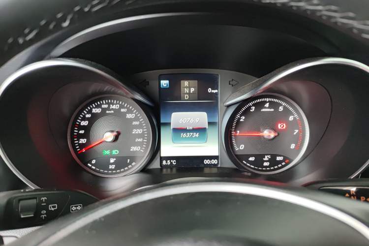 Used Mercedes-Benz GLC 2017 GLC 260 4MATIC Dynamic Edition
