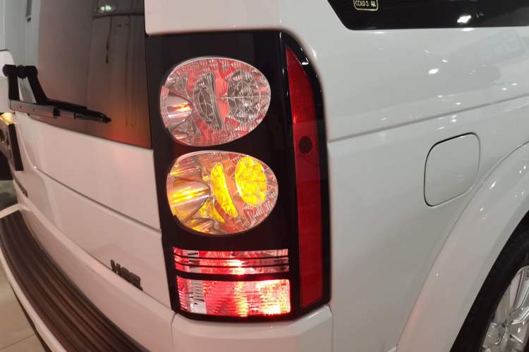 Used Land Rover Discovery 2014 3.0 SC V6 HSE
