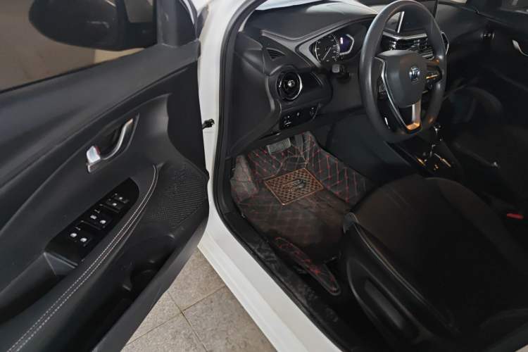 Used Changan Alsvin 2018 1.5L DCT Luxury Model China V Standard