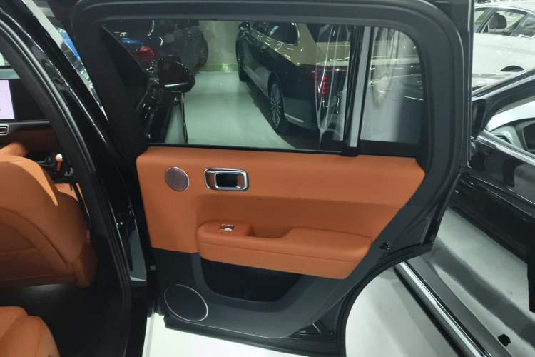 Used Li Auto L6 2024 PRO Model
