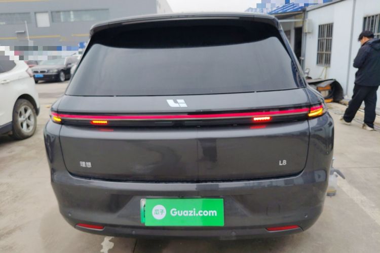 Used Li Auto L8 2023 Pro Model
