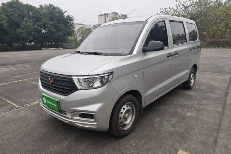Used Wuling Hongguang V 2022 1.5L Jingqu Edition Electric-Assist LAR
