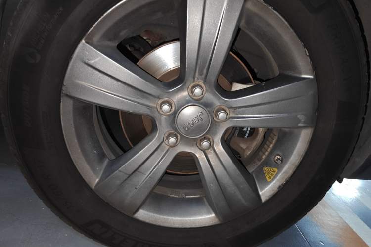 Used  Compass (Import) 2014 Revised Version 2.4L Four-Wheel Drive Comfort Edition