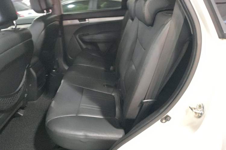 Used Kia Sorento 2013 2.4L 7-seat Gasoline Luxury Edition
