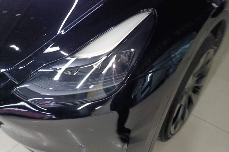 Used Tesla Model Y 2021 Long-Range All-Wheel-Drive Version 3D7