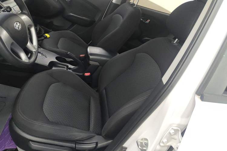 Used Hyundai ix35 2013 2.0L Automatic 2WD Comfort GL China IV Standard
