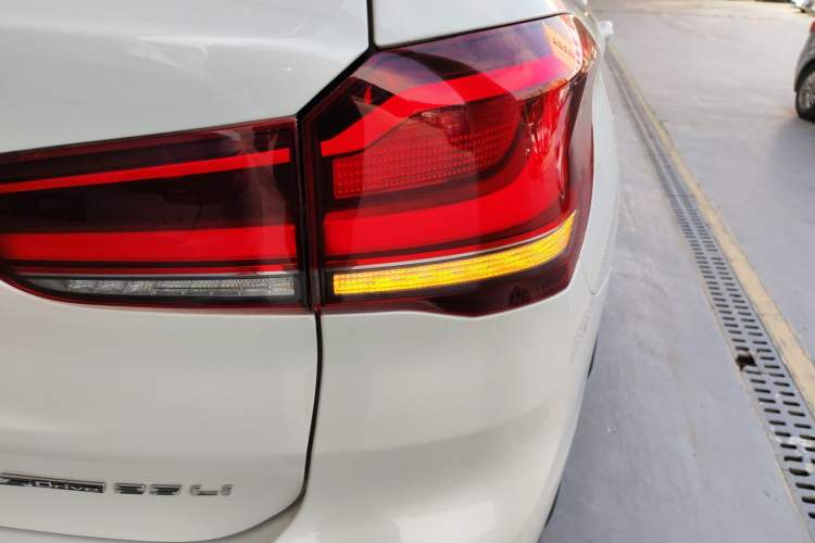 Used BMW X1 2021 Restyled sDrive25Li Leading Edition
