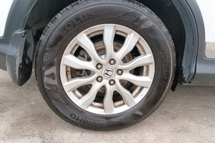 Used Honda CR-V 2013 2.0L Two-Wheel-Drive Classic Edition
