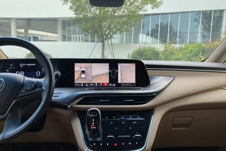 Used Buick GL8 2021 ES Land Cruiser 653T Luxury Edition
