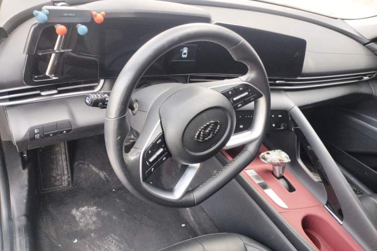 Used Hyundai Elantra 2021 1.5L CVT GLX Elite Edition