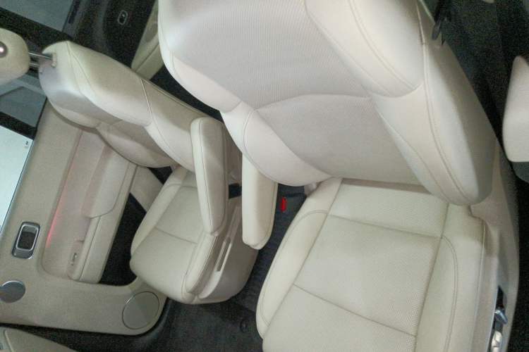 Used Li Auto L9 2022 Max model
