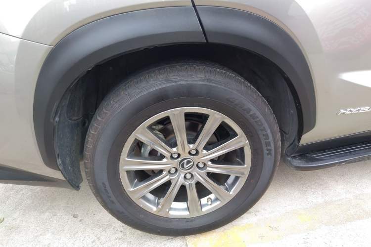 Used Lexus NX 2020 300h Front-Drive FENGSHANG Version China VI Standard
