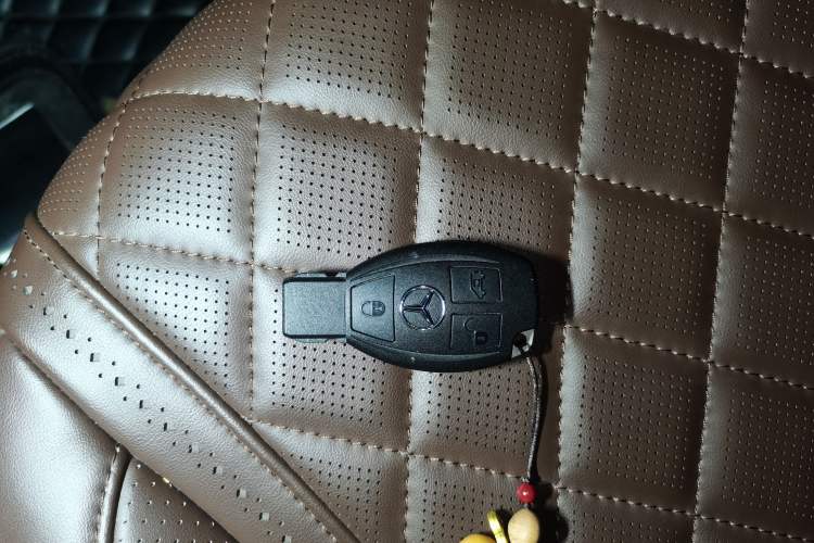 Used Mercedes-Benz Vito 2021 2.0T Business Version 7 Seats