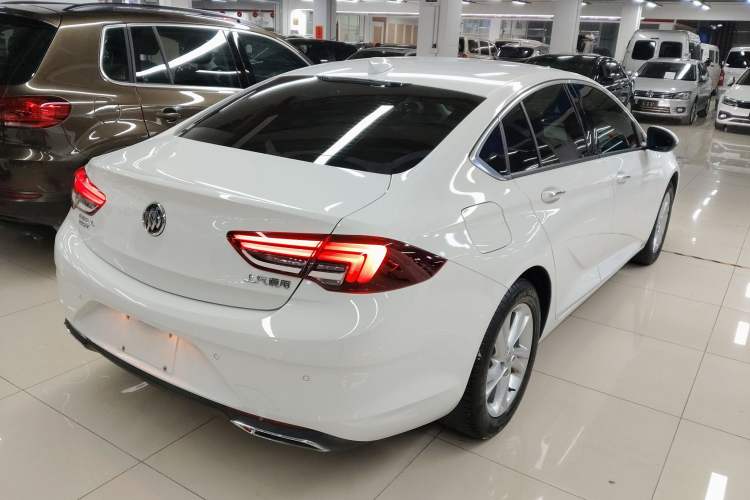 Used Buick Regal 2020 552T Luxury Version
