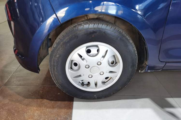 Used Wuling Rongguang V 2015 1.2L Base Version