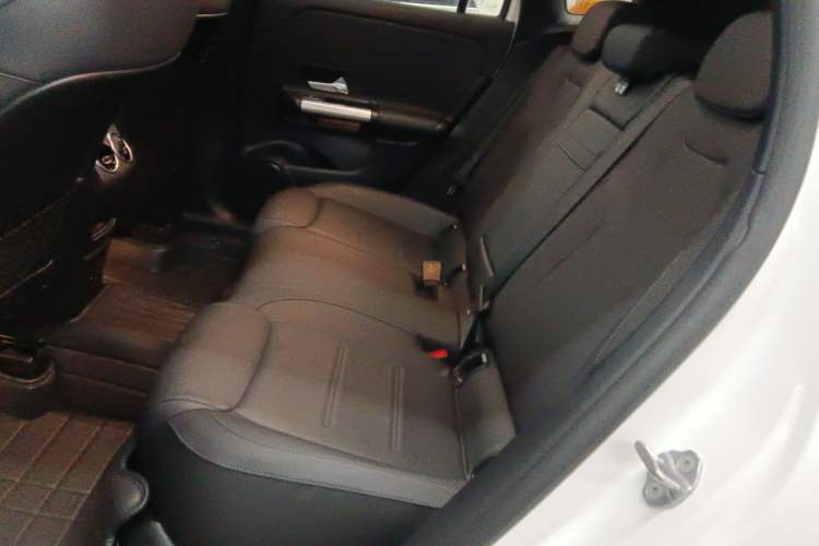 Used Mercedes-Benz GLA 2022 GLA 200
