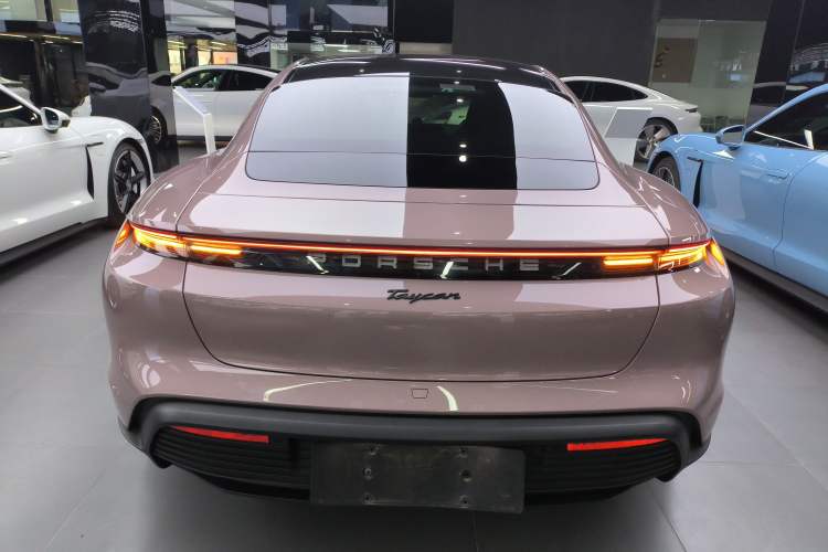 Used Porsche Taycan 2022-Year Updated Taycan
