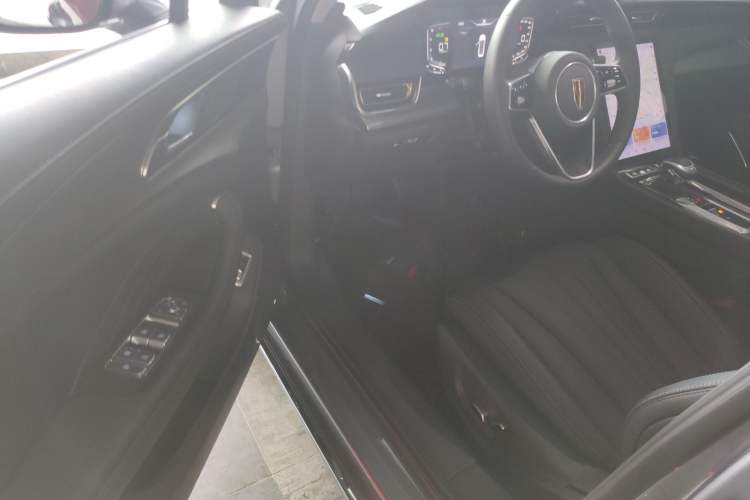 Used Hongqi H5 2023 1.5T DCT Smart Connect Flagship Edition
