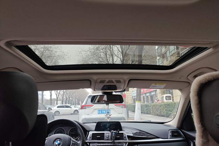 Used BMW 3 Series 2018 320Li Fashion Model
