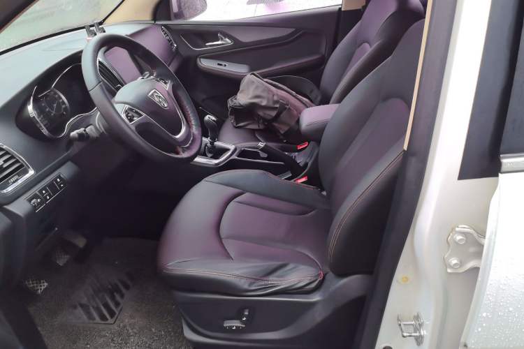 Used Baojun 560 2016 1.5T Manual Luxury Model
