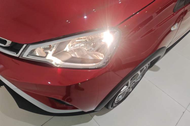 Used Geely Auto Vision X1 2017 1.3L Automatic Fun Edition
