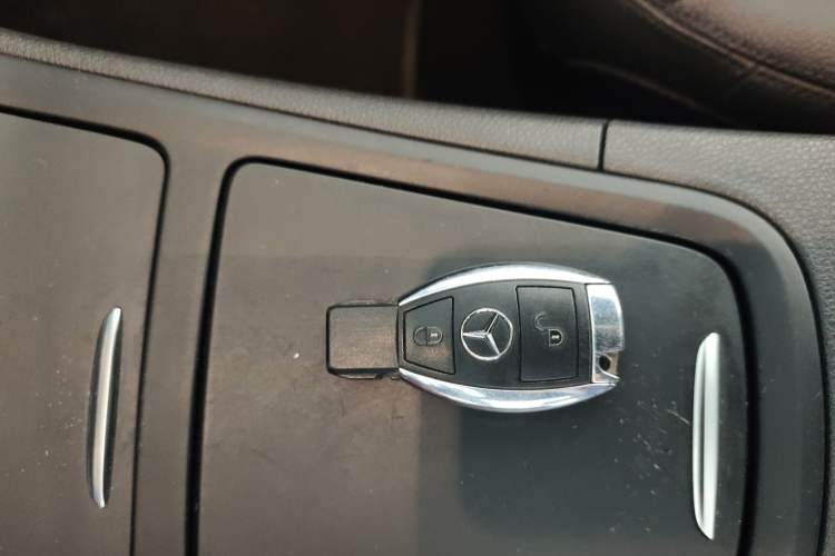 Used Mercedes-Benz B-Class 2012 B 200
