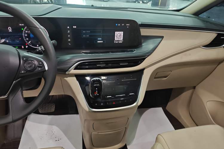 Used Buick GL8 2023 ES Lu Zun Deluxe Model
