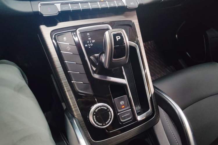 Used Geely Auto Emgrand X7 Sport 2020 1.8TD DCT Smart Connect PRO