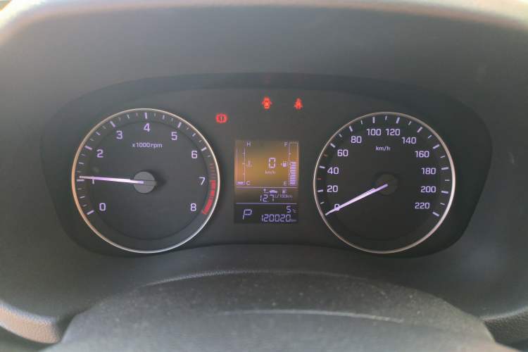 Used Hyundai ix25 2015 2.0L Automatic Two-Wheel Drive Intelligent GLS