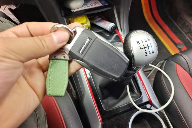 Used Haval H2 2017 Blue Label 1.5T Manual Two-Wheel Drive Luxury Model