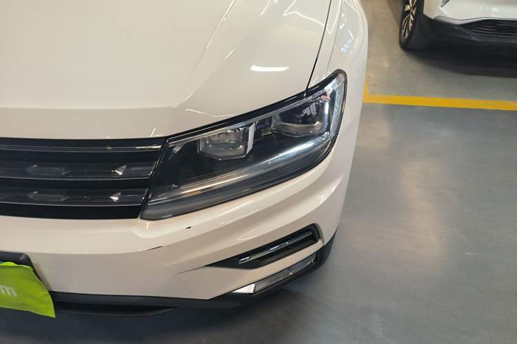 Used Volkswagen Tiguan L 2021 330TSI Automatic Two-Wheel Drive Smart Edition
