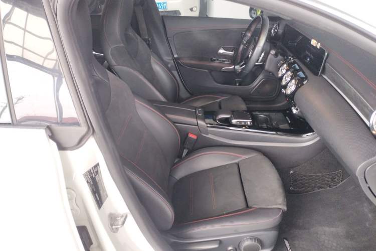 Used Mercedes-Benz CLA 2020 CLA 200 Shooting Brake
