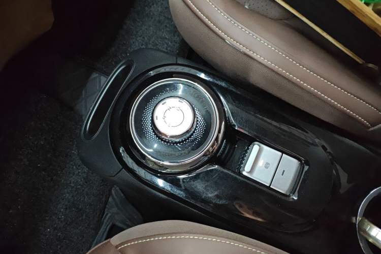 Used Wuling Bingo 2023 333 km Lingxi Connected Version
