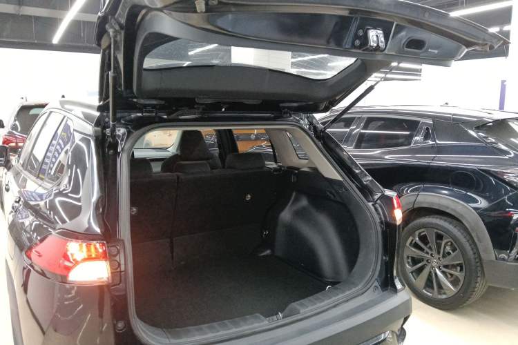 Used Toyota FRONTLANDER 2023 2.0L CVT Elite Edition
