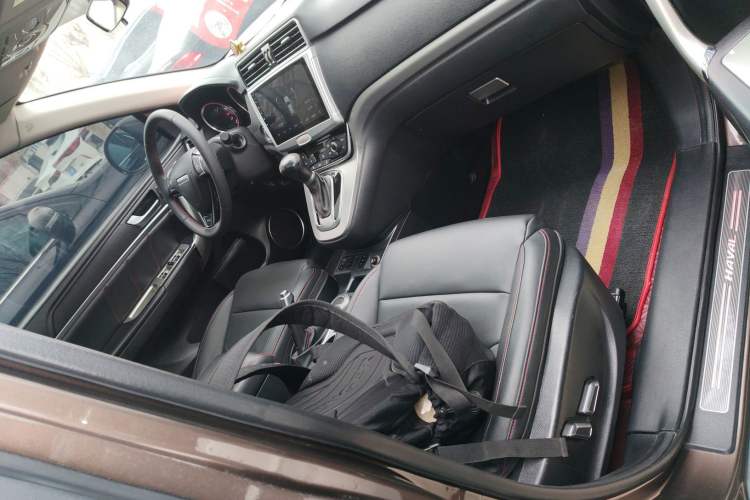 Used Haval H6 2015 Sport Edition 1.5T Automatic Two-Wheel Drive Luxury Model
