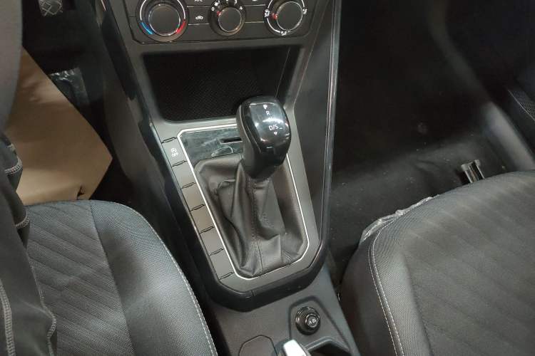 Used Volkswagen Lavida 2023 New Rui 1.5L Automatic New Yi Edition