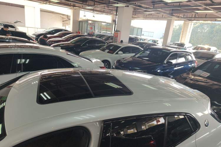 Used BMW X2 2021 Updated xDrive25i Midnight Edition
