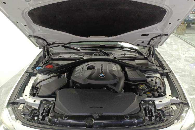 Used BMW 3 Series GT 2018 320i Sport Edition
