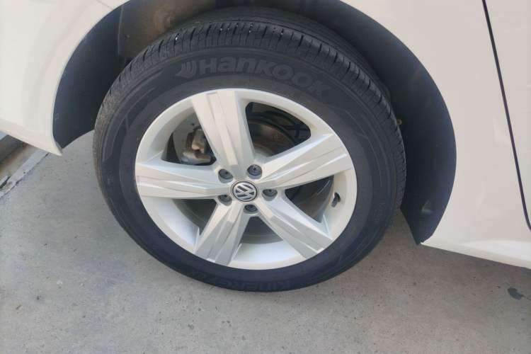 Used Volkswagen Lavida 2017 1.6L Automatic Fashion Edition