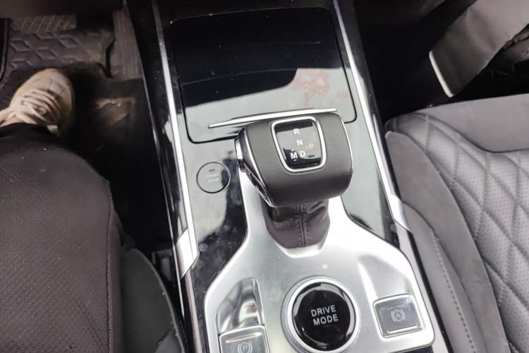 Used Hongqi HS5 2019 2.0T Smart Connect Flagship All-Wheel-Drive Version
